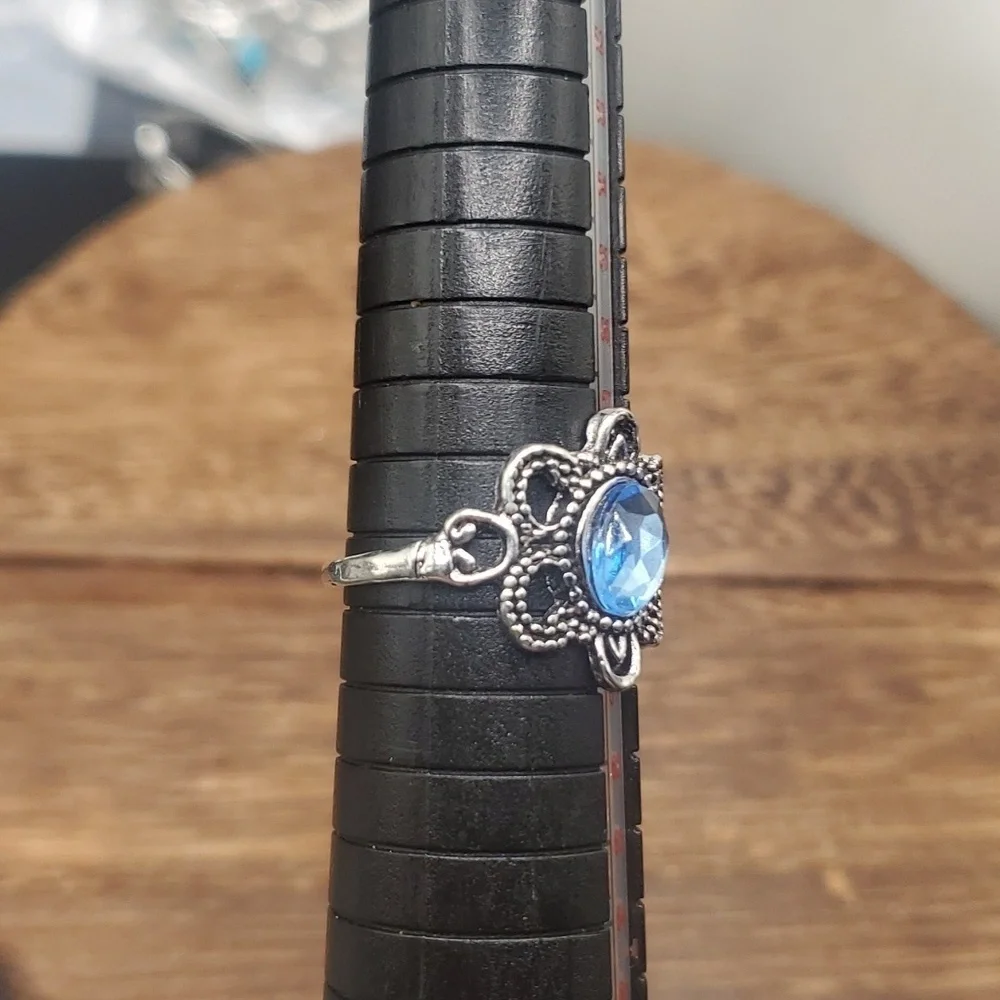 Size‎ 9 R123 blue glass ring sterling